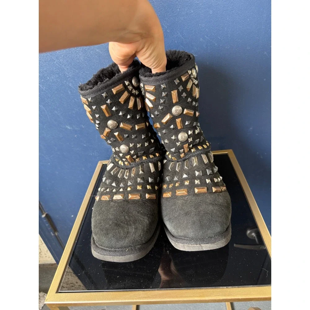 Koolaburra by UGG Black Suede Studded Embellished Mid Calf Boots Mixed Metal